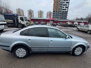 2000 Volkswagen Passat B5 Рестайлинг, серебристый, 330000 рублей, вид 4