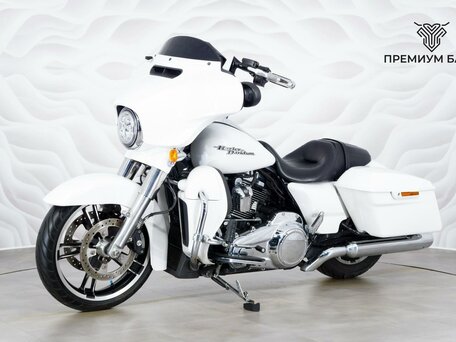2017 Harley-Davidson Street Glide Special, белый, 1627000 рублей, вид 3
