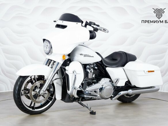 2017 Harley-Davidson Street Glide Special, белый, 1627000 рублей - вид 2