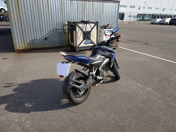 2018 Bajaj Pulsar NS 200, синий - вид 2