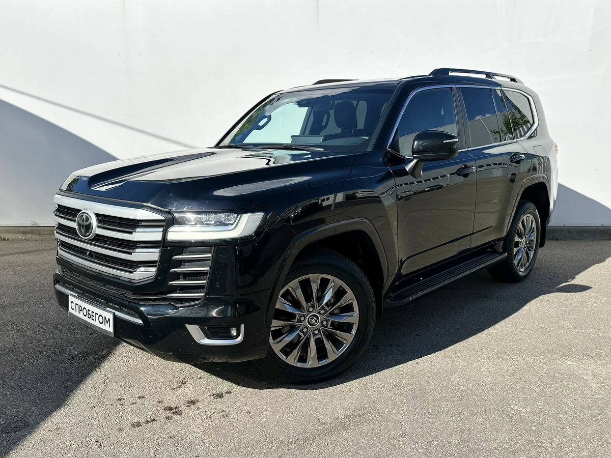 Открыть фотографии: Toyota Land Cruiser 300 Series