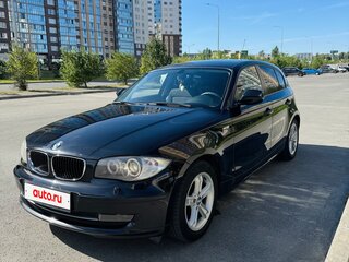 2010 BMW 1 серии 118i I (E81/E82/E87/E88) Рестайлинг, чёрный, 1000000 рублей, вид 1