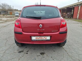 2006 Renault Clio III, пурпурный, 560000 рублей, вид 4