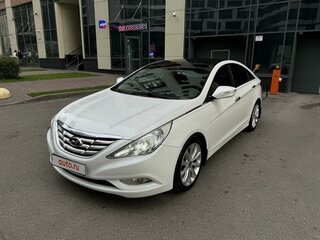 2012 Hyundai Sonata VI (YF), белый, 1750000 рублей, вид 1