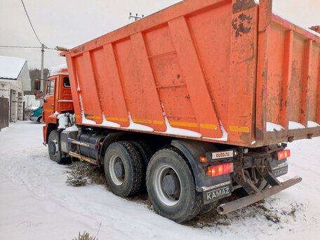 2017 КамАЗ 6520, оранжевый, 2700000 рублей, вид 4