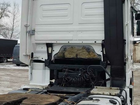 2003 Mercedes-Benz Actros, белый, 1900000 рублей, вид 3