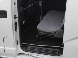 2014 Nissan NV200, белый, 1550000 рублей, вид 3