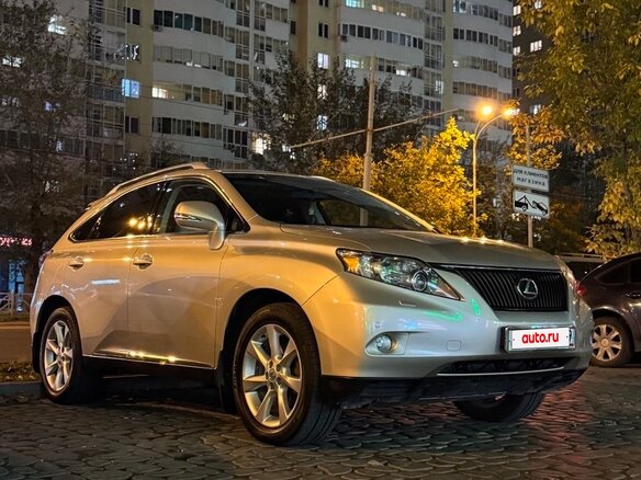 2011 Lexus RX 350 III, бежевый, 2050000 рублей - вид 1