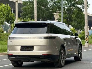 2025 Lynk & Co 900, бежевый, 7418000 рублей, вид 3
