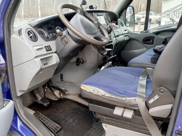 2007 Iveco Daily, синий, 800000 рублей - вид 6