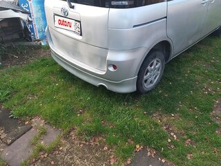 2003 Toyota Sienta I, серебристый, 390000 рублей, вид 4