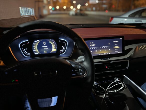 2024 Geely Coolray I, серый, 2400000 рублей - вид 12
