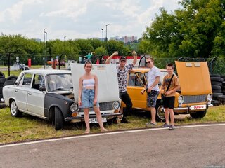 1978 Lada (ВАЗ) 2101, жёлтый, 1400000 рублей, вид 2