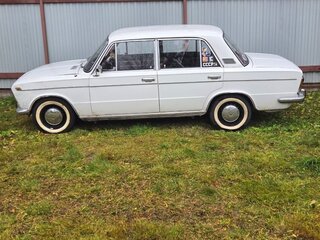 1981 Lada (ВАЗ) 2103, белый, 145000 рублей, вид 2