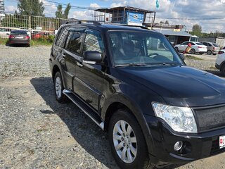 2011 Mitsubishi Pajero IV Рестайлинг 1, чёрный, 1620000 рублей, вид 2