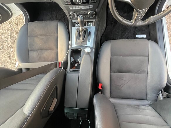 2013 Mercedes-Benz C-Класс 180 BlueEFFICIENCY III (W204) Рестайлинг, белый, 1570000 рублей - вид 14