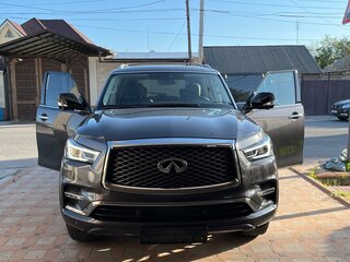 2022 Infiniti QX80 I Рестайлинг 3, бежевый, 8000000 рублей, вид 4