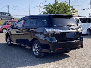 2017 Toyota Wish II Рестайлинг, чёрный, 1148000 рублей, вид 3