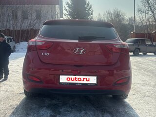 2013 Hyundai i30 II, красный, 1000000 рублей, вид 5