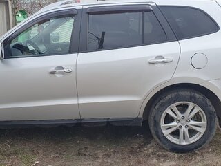2011 Hyundai Santa Fe II Рестайлинг, серебристый, 1650000 рублей, вид 5