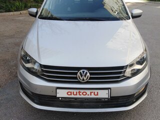 2016 Volkswagen Polo V Рестайлинг, серебристый, 1030000 рублей, вид 3