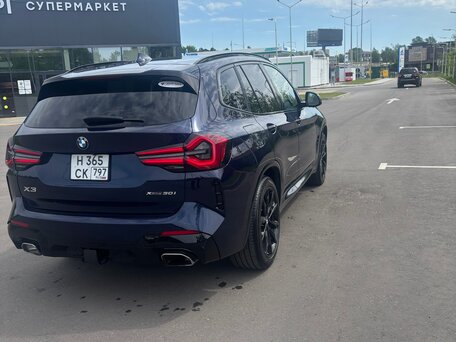 2022 BMW X3 30i xDrive III (G01) Рестайлинг, синий, 4890000 рублей, вид 4