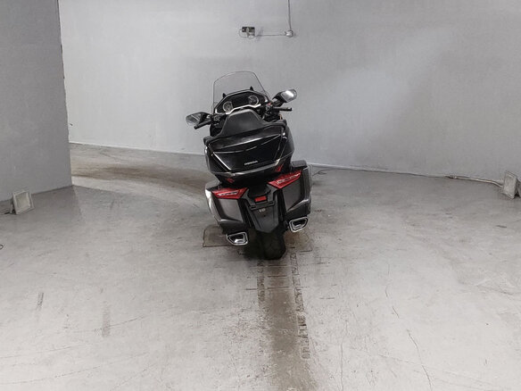 2020 Honda GL 1800 Gold Wing, чёрный, 1800000 рублей - вид 3