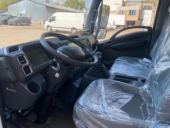 2026 Isuzu Elf (N-series), белый, 5090000 рублей - вид 7