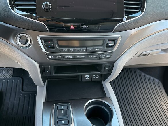 2022 Honda Pilot 9AT III Рестайлинг, серебристый, 3250000 рублей - вид 34