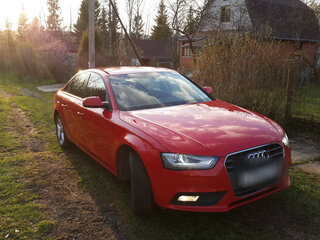 2013 Audi A4 IV (B8) Рестайлинг, красный, 1199999 рублей, вид 4
