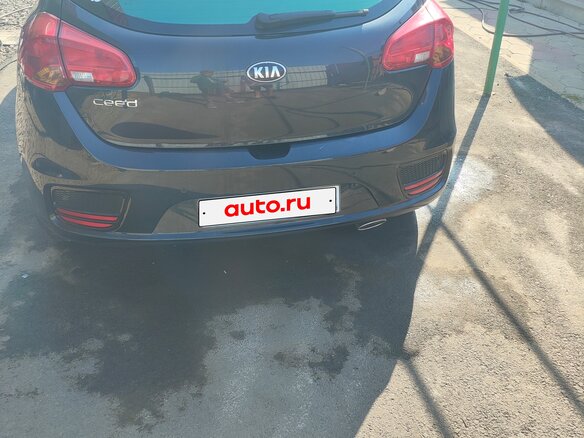 2016 Kia Ceed II Рестайлинг, чёрный, 1350000 рублей - вид 2