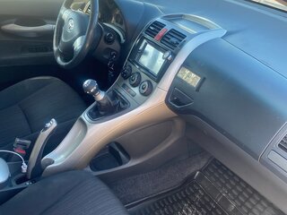 2007 Toyota Auris I, серебристый, 600000 рублей, вид 5