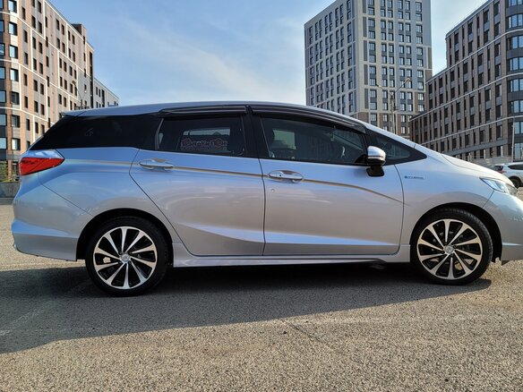 2017 Honda Shuttle II, серебристый, 1250000 рублей - вид 3