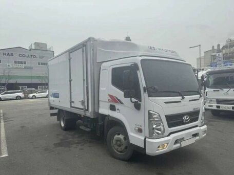 2024 Hyundai Mighty, белый, 4643557 рублей, вид 1