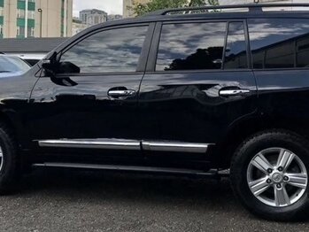 2014 Toyota Land Cruiser 200 Series Рестайлинг 1, чёрный - вид 2