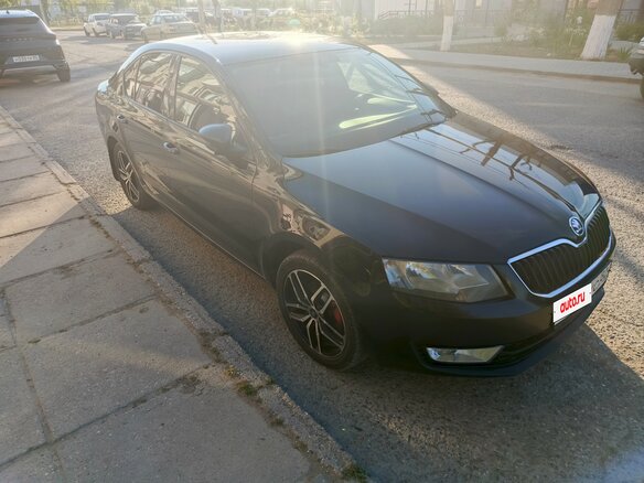 2015 Skoda Octavia III (A7), чёрный, 1380000 рублей - вид 1
