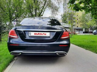 2017 Mercedes-Benz E-Класс 200 V (W213, S213, C238), чёрный, 2050000 рублей, вид 5