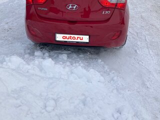 2012 Hyundai i30 II, красный, 999999 рублей, вид 4