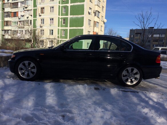 2002 BMW 3 серии 330i IV (E46) Рестайлинг, чёрный - вид 3