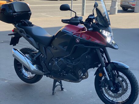 2017 Honda VFR 1200X (Crosstourer), красный, 1550000 рублей, вид 5