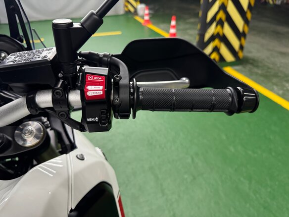 2021 Yamaha Tenere 700, белый, 1350000 рублей - вид 14