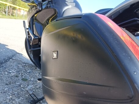 2008 Honda XL1000V Varadero, чёрный, 650000 рублей, вид 3