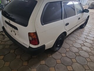 1993 Toyota Corolla VII (E100), белый, 150000 рублей, вид 4