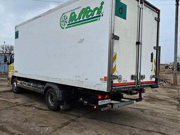 2000 Mercedes-Benz Atego, жёлтый, 2350000 рублей - вид 6