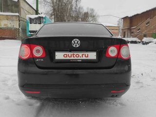 2009 Volkswagen Jetta V, чёрный, 500000 рублей, вид 5