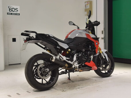 2021 BMW F 900 R, белый, 900000 рублей, вид 4