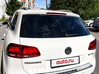 2011 Volkswagen Touareg II, белый, 2000000 рублей, вид 3