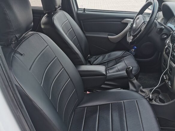 2012 Renault Logan I Рестайлинг, белый, 330000 рублей - вид 1