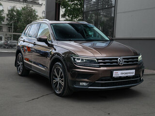 2017 Volkswagen Tiguan II, коричневый, 2180000 рублей, вид 3