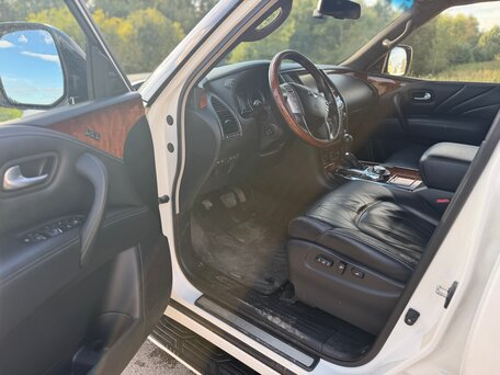 2014 Infiniti QX80 I Рестайлинг, белый, 1500000 рублей, вид 5
